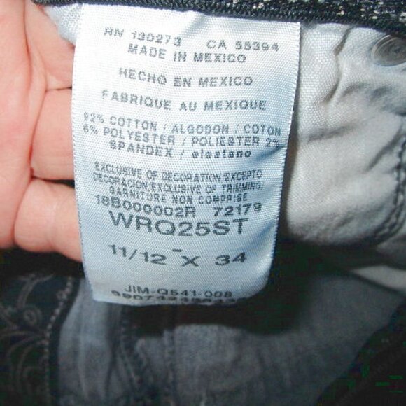 Wrangler Q-Baby Booty Up Jean Shorts Size 12 Bermuda Cut Offs Stretch Denim Stud - Picture 10 of 10